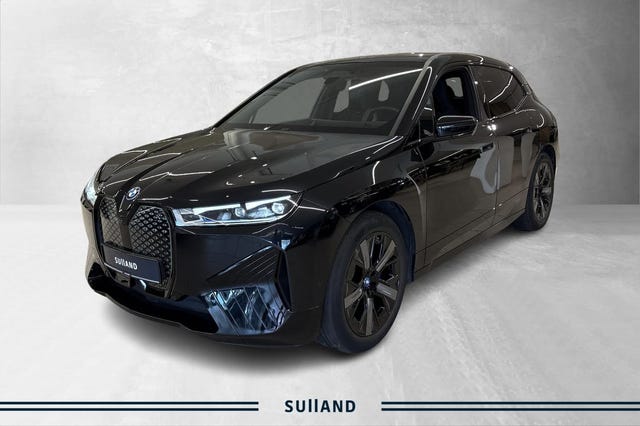 BMW iX