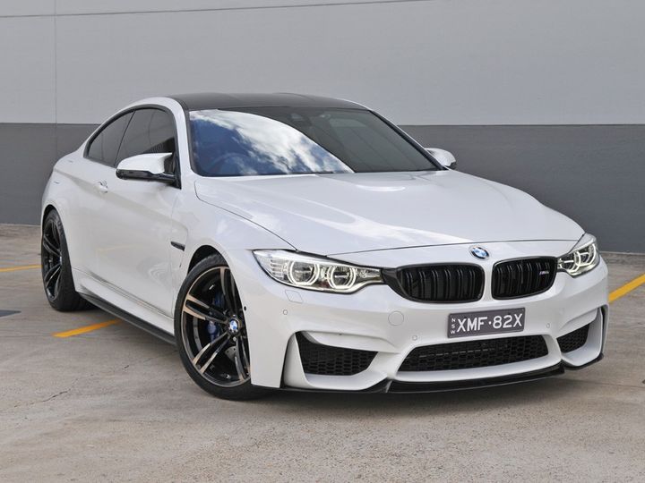 White 4. BMW m4 White. БМВ m4 белая. BMW m4 f82 White. BMW m4 f82 белая.