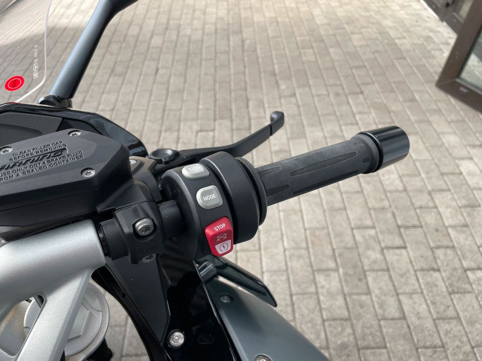 Speedmc brukt motorsykkel bildekarusell nummer 9