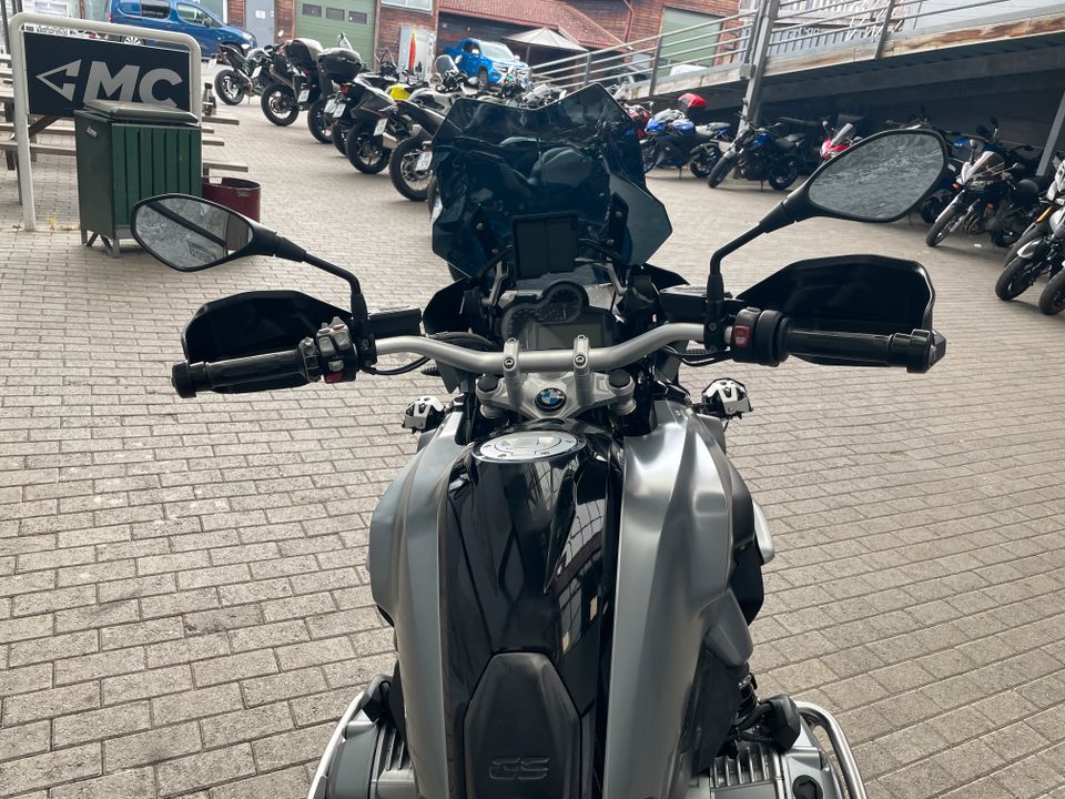 Speedmc brukt motorsykkel bildekarusell nummer 10