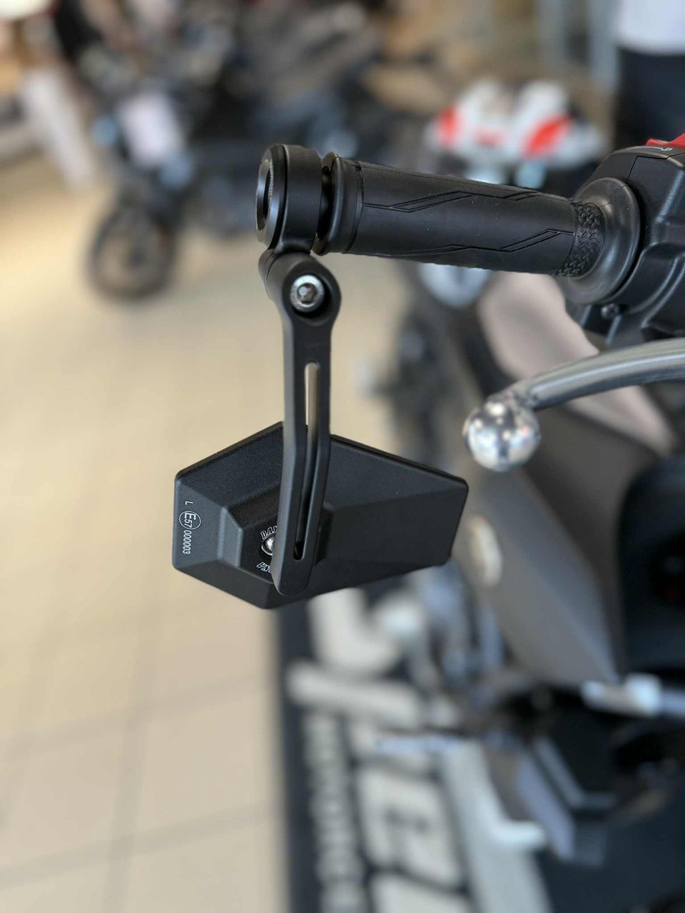 Speedmc brukt motorsykkel bildekarusell nummer 5