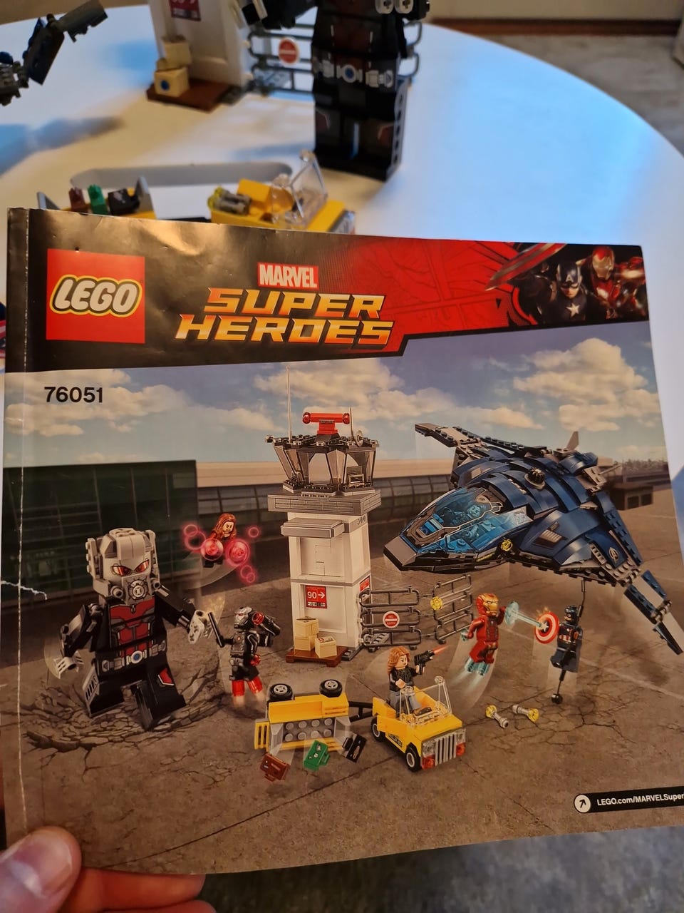 76051 LEGO Captain America Civil War Super Hero Airport Battle