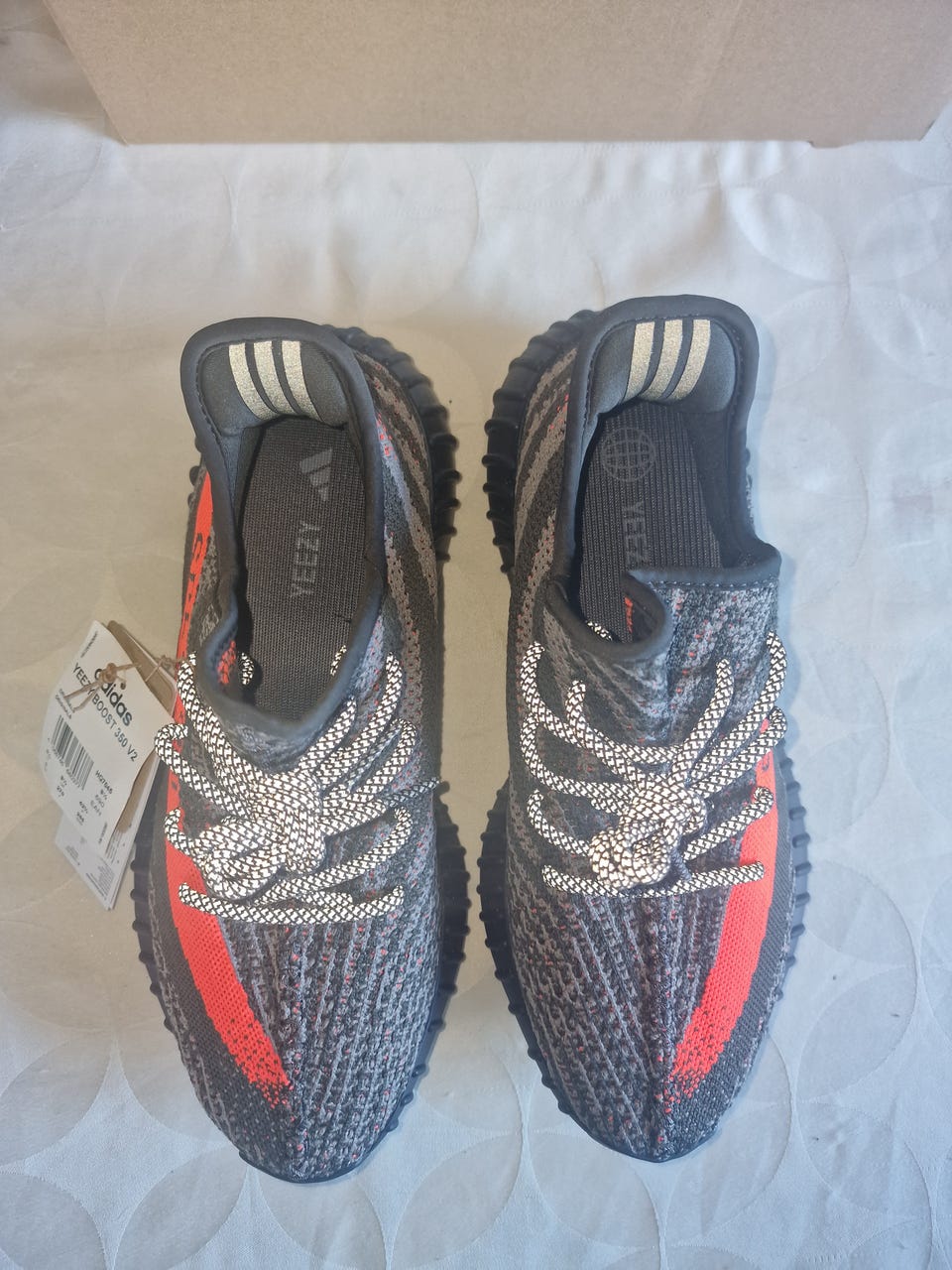 Adidas Yeezy Boost 350 v2 Beluga str: 42 2/3 FINN-torget