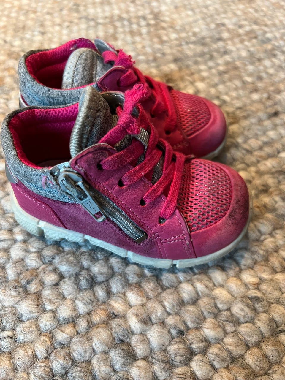 ECCO sko med glidelås str 20 FINN-torget