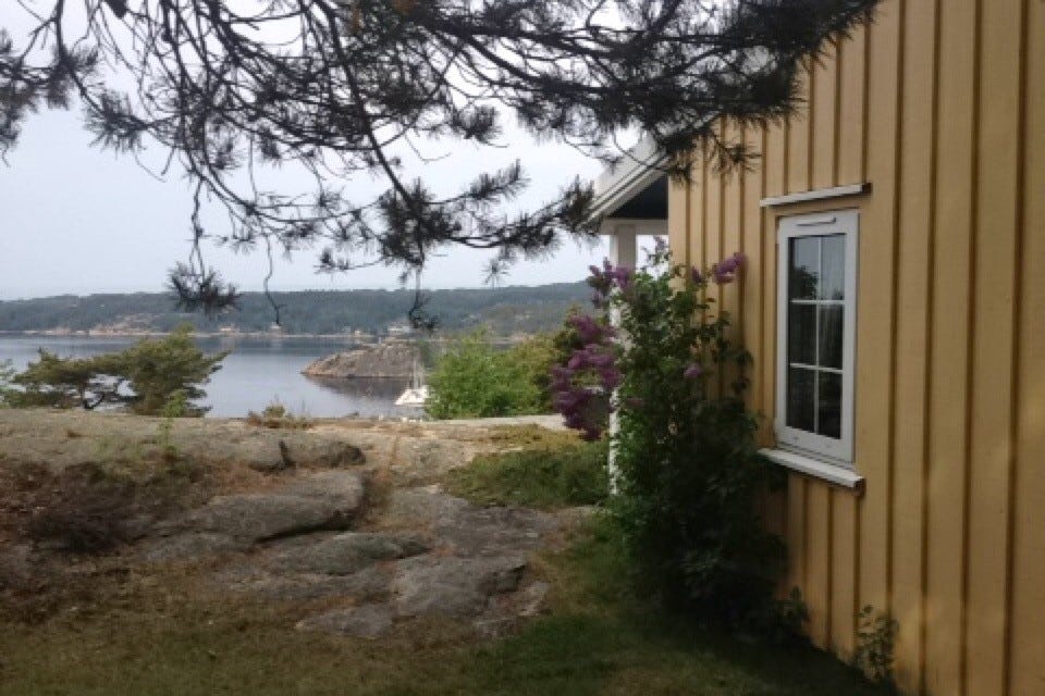 Fin beliggenhet mot Hankøsundet Galleribilde