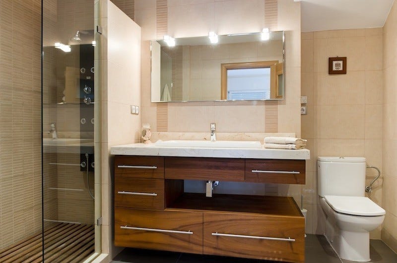 Bad master bedroom 1 Galleribilde