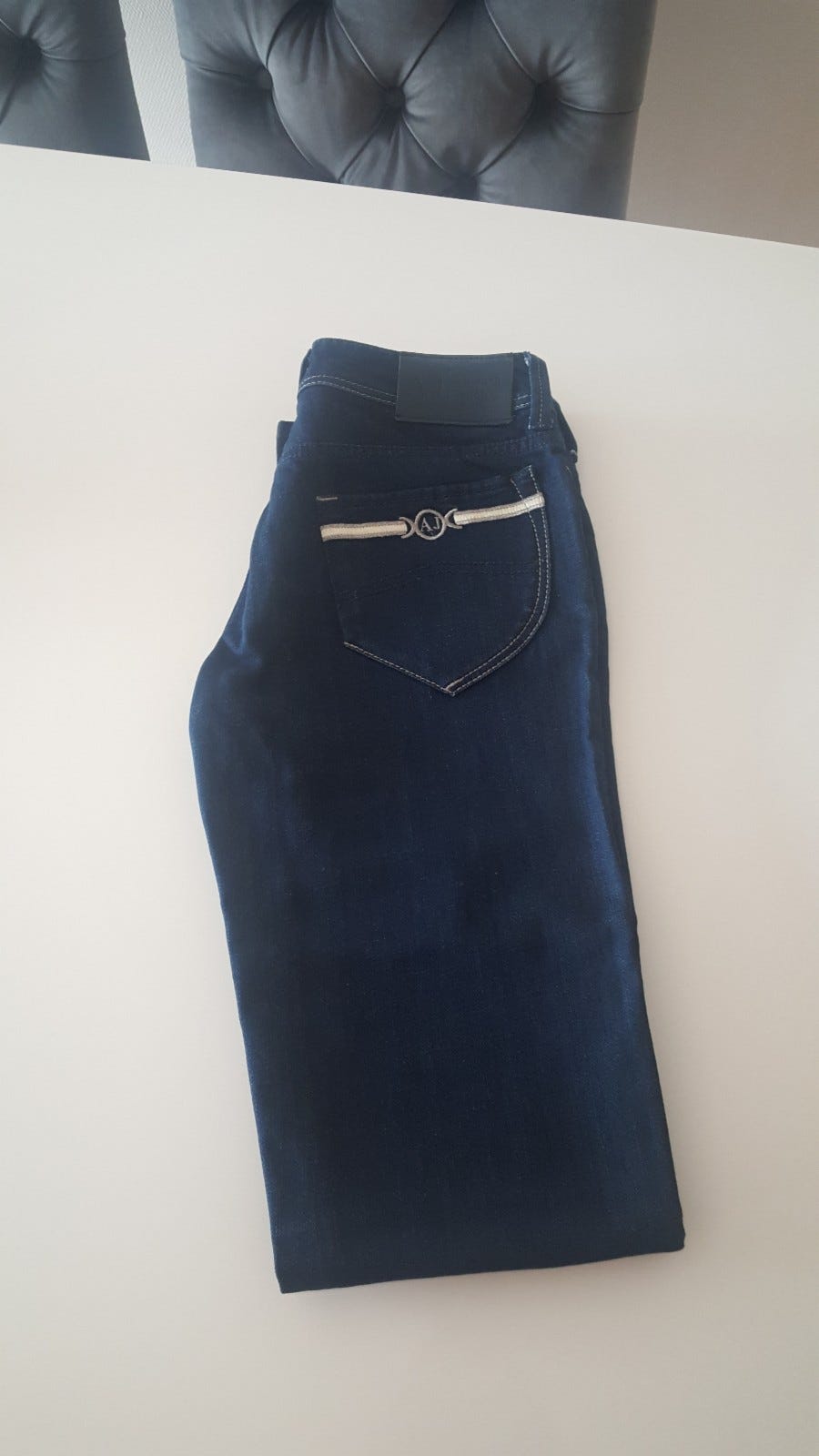 Armani jeans selges billig | FINN.no