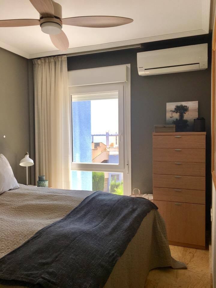 Hovedsoverom m/toalett & bad 2 etg Galleribilde