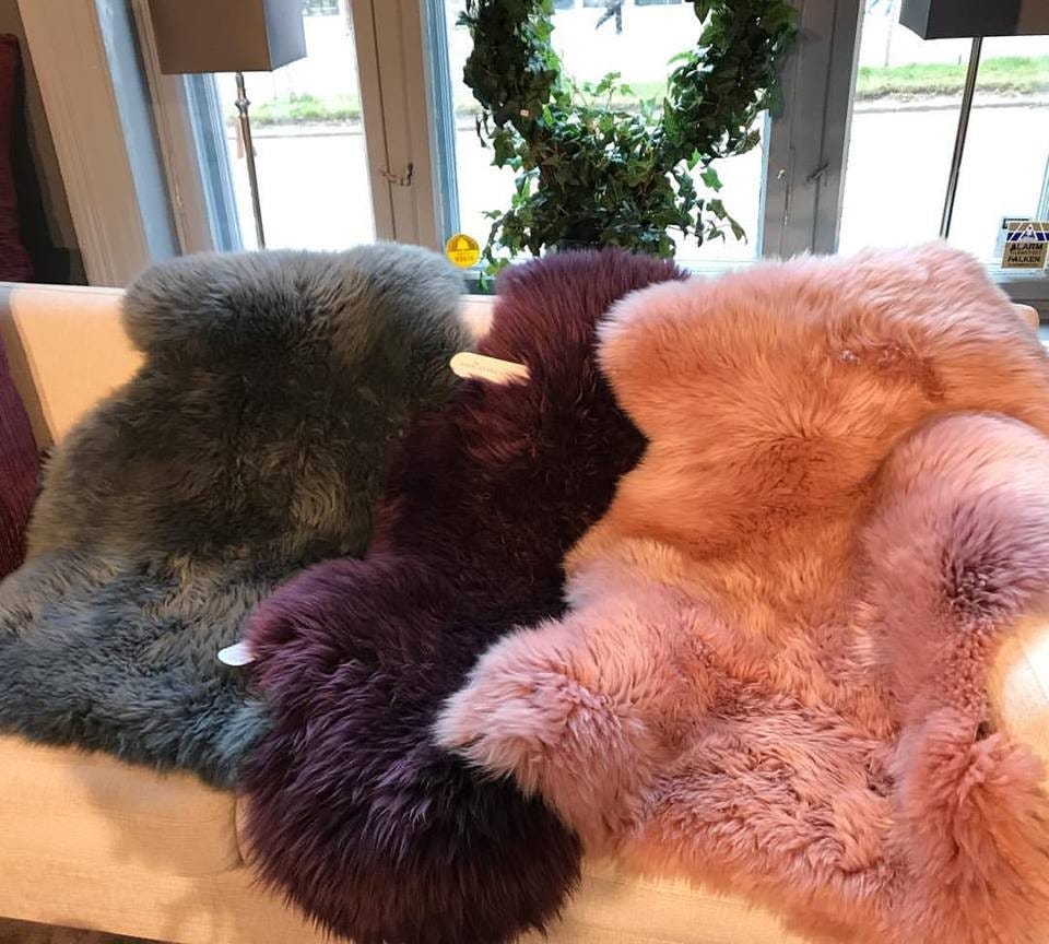 Puter, pelspledd og interiørvarer selges hos TOWNHOUSE Interiør | FINN.no