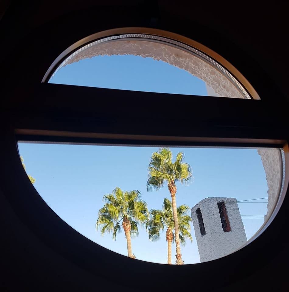 Cielo Ventana - vindu mot himmelen Galleribilde