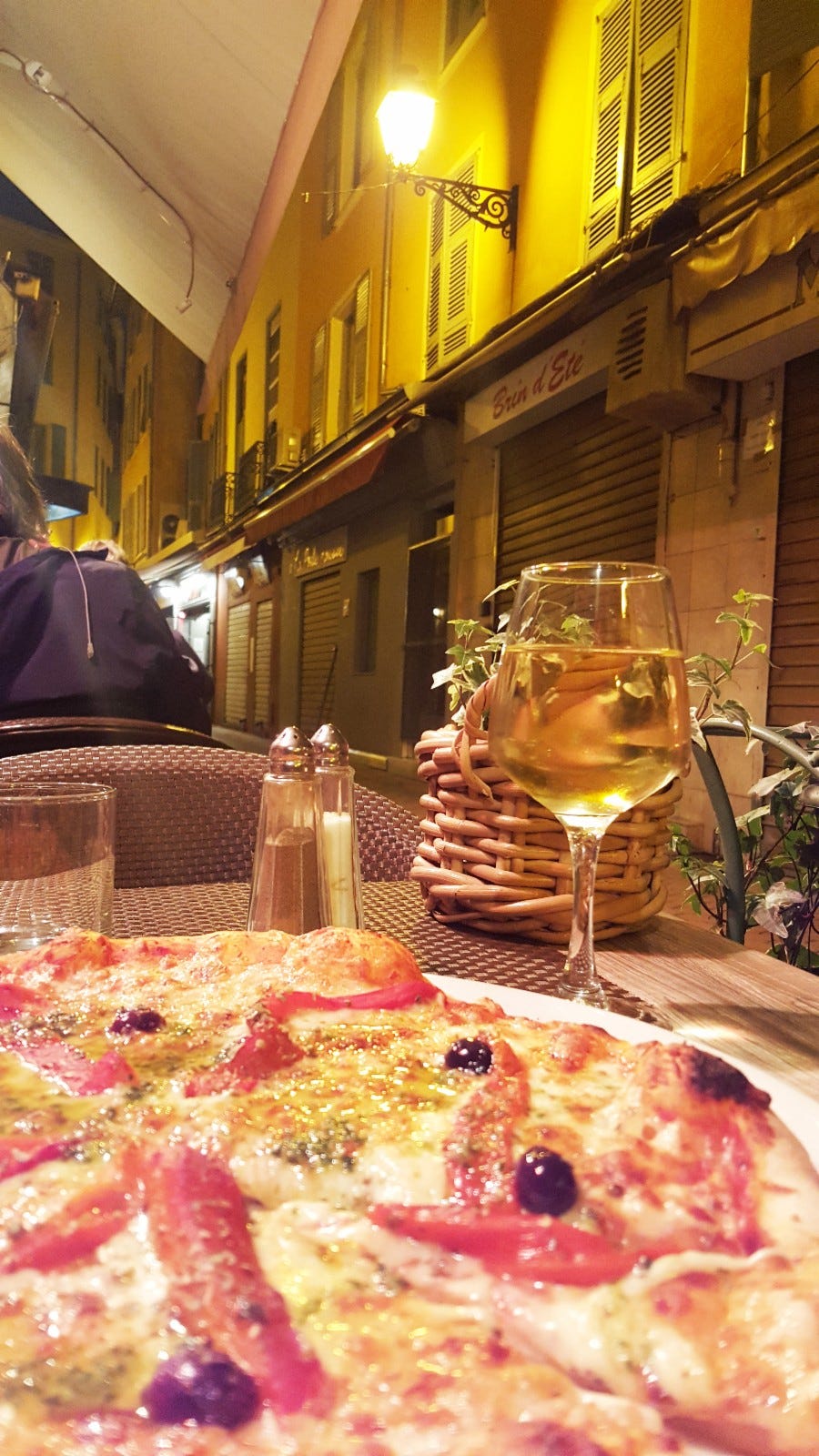 Gamlebyen 20-25 min å gå Galleribilde