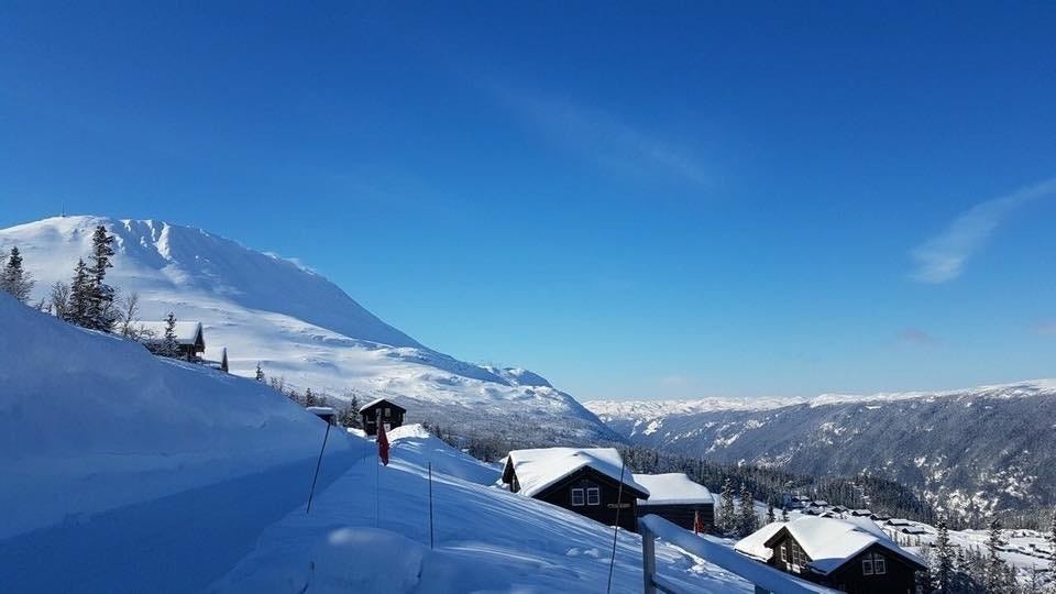 Utsikt fra hytten mot Gaustatoppen Galleribilde