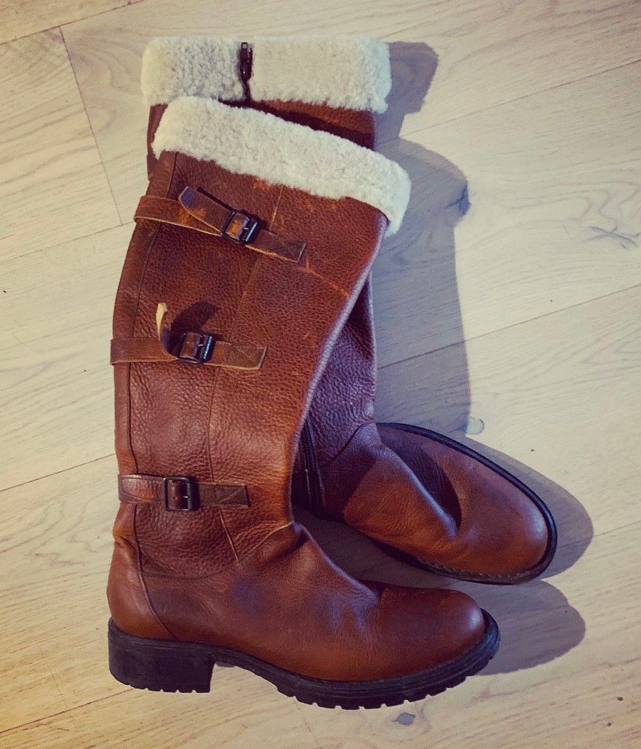 Bumper Skinn Saueskinn Vinterboots Boots Støvletter Vintersko støvletter | FINN.no
