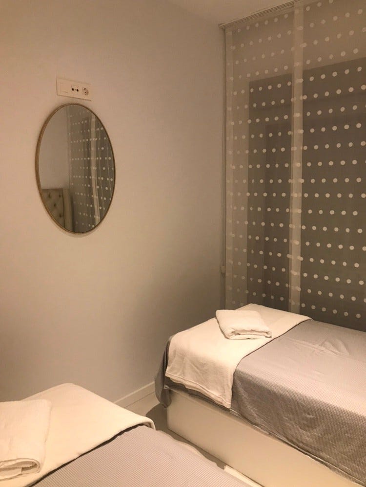 Soverom med 2 enkeltsenger Galleribilde