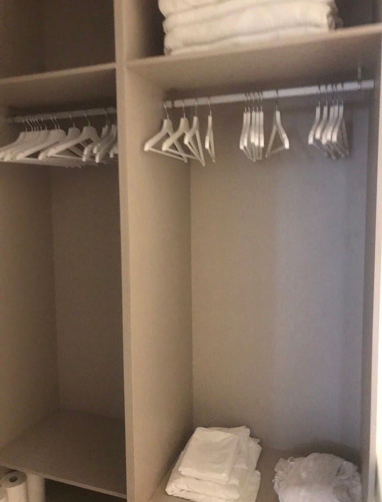 Walk-in garderobe Galleribilde