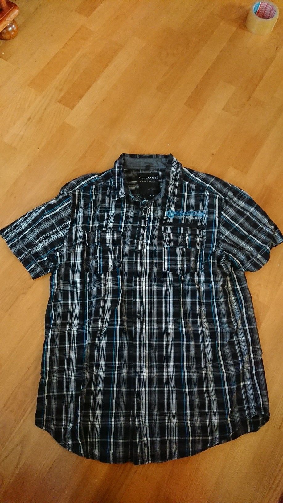 Herre skjorte str XL 40kr | FINN.no Skjorte herre str. M | FINN.no