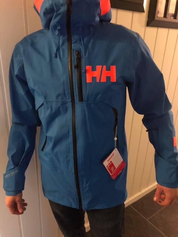 Helly Hansen shell jakke Str. S | FINN.no Helly Hansen jakke strl 140 | FINN.no