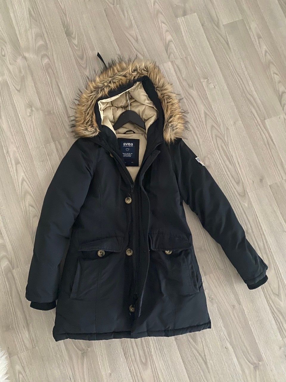 Svea Miss Smith Jakke Str. M | FINN.no Svea Miss Smith Jakke Str. M | FINN.no