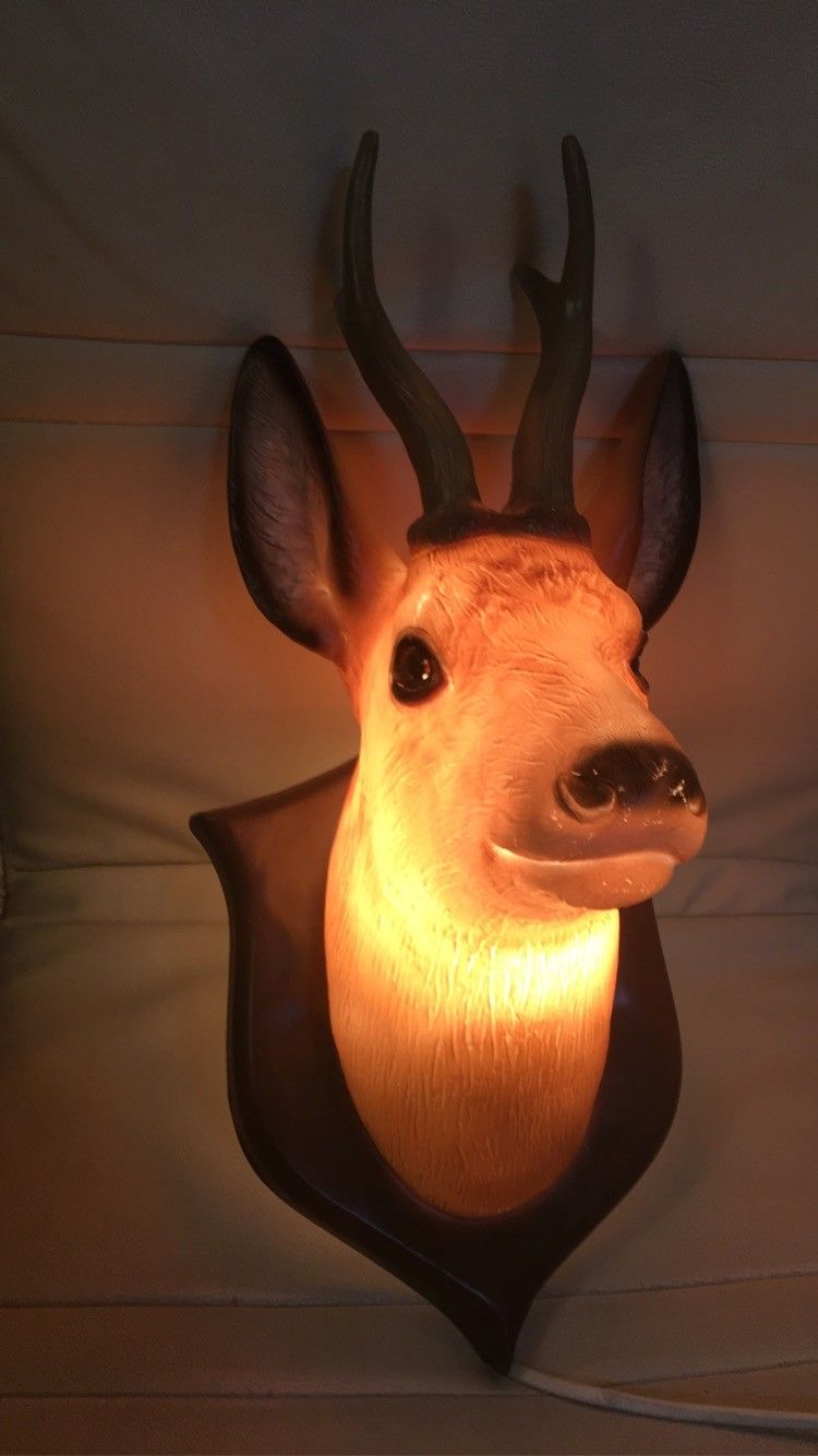 Retro plast vegg lampe! | FINN.no Retro plast vegg lampe! | FINN.no