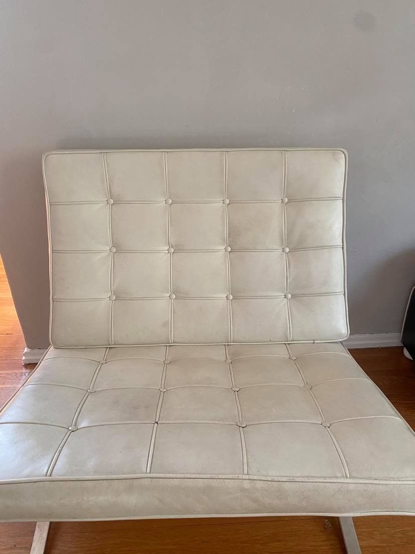 Hvit skinnstol | FINN.no Design sofa (stor lenestol) fra Ikea ps kolleksjonen | FINN.no