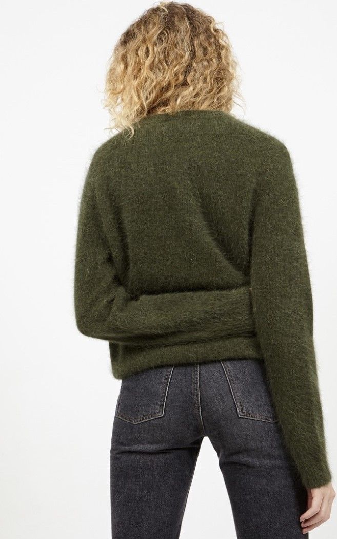 Helt ny grønn genser i angora fra American Vintage Helt ny grønn genser i angora fra American Vintage