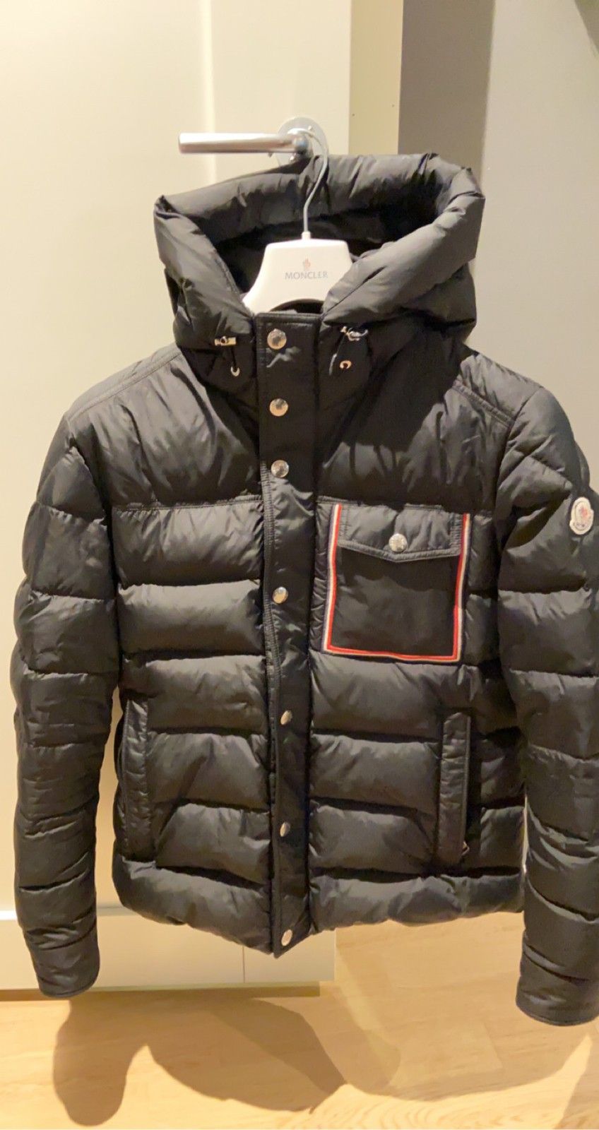 Moncler vinterjakke!! Strl 2</div>
</div>
</div>
<div class= Moncler vinterjakke | FINN.no