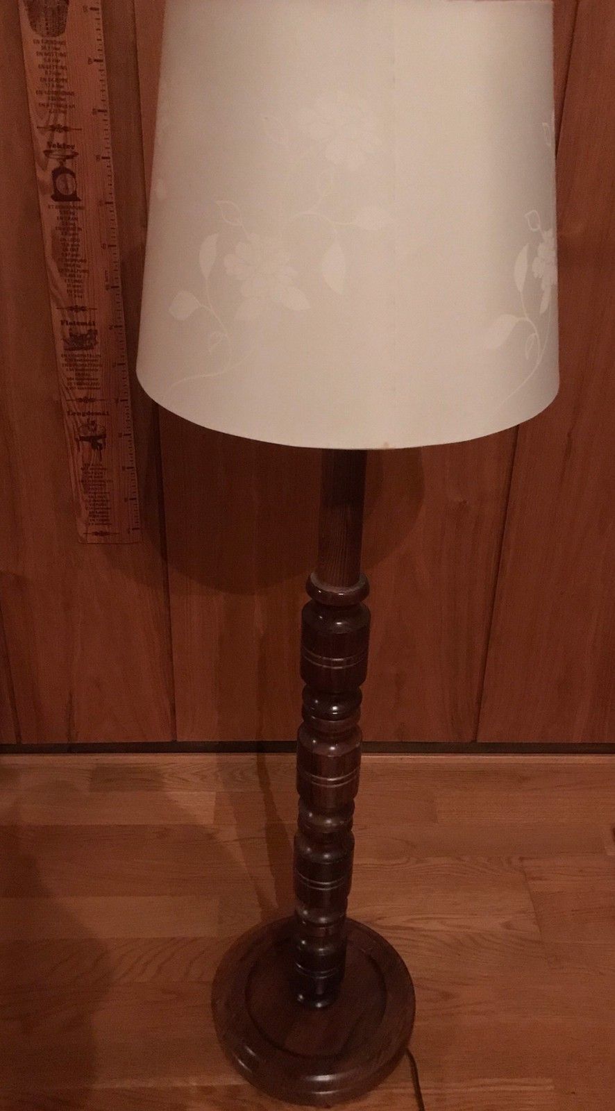 Retro stålampe fra 7080 tallet | FINN.no Vintage gulvlampe fra designhuset Le Dauphin | FINN.no