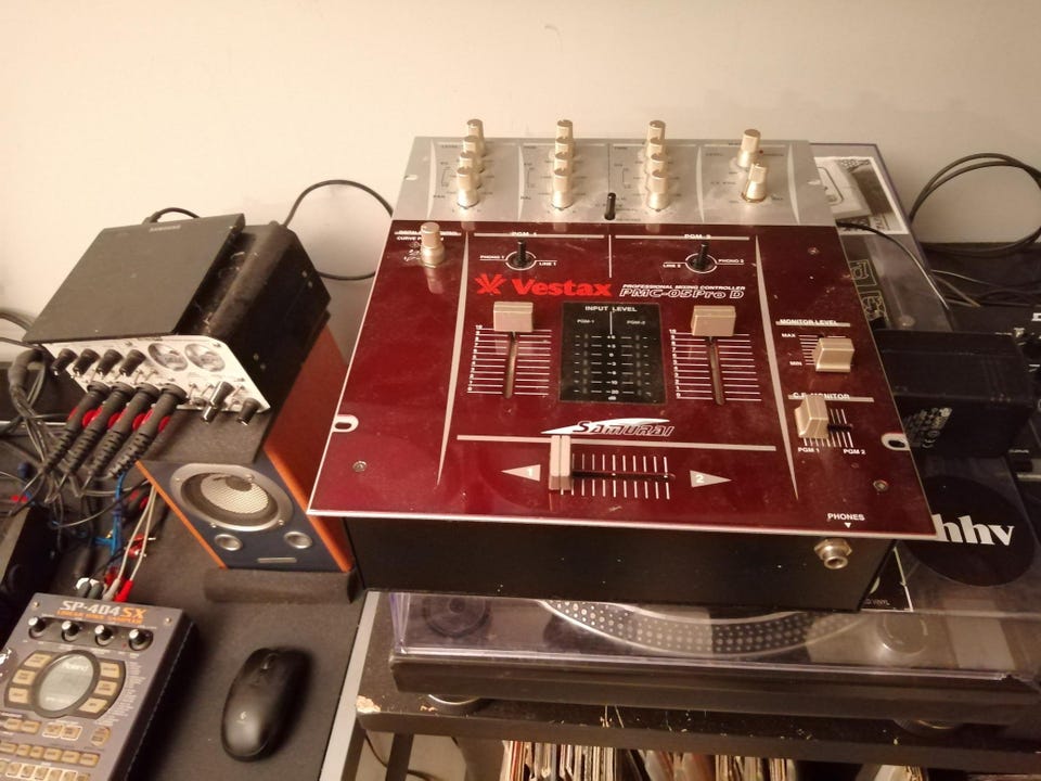 Vestax PMC-05 Pro D Samurai フェーダー Vestax PMC-05 Pro D Samurai フェーダー Vestax PMC-05 Pro D