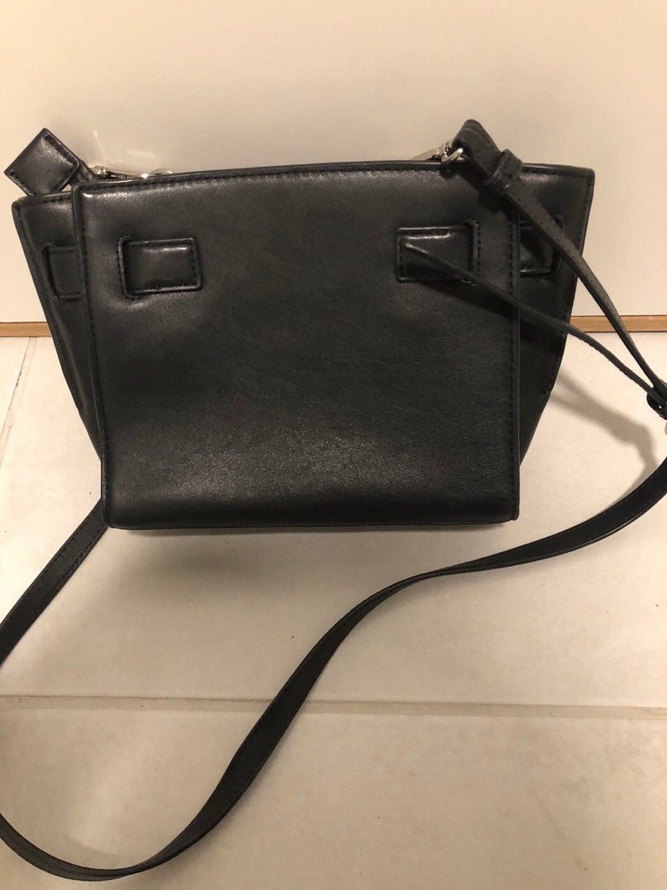 Liten smart Michael Kors veske | FINN.no Liten smart Michael Kors veske | FINN.no