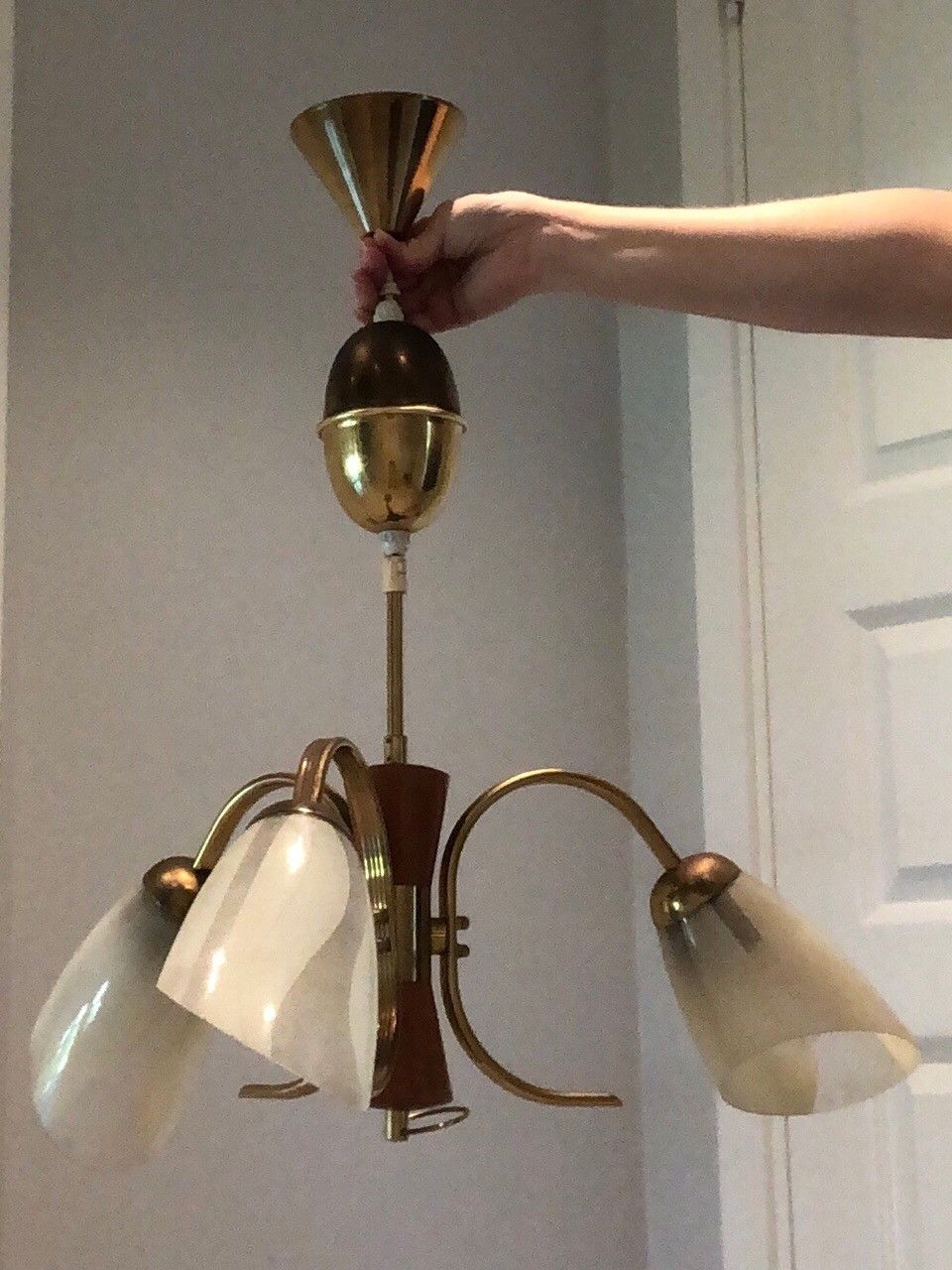 Retro T. Røste takpendel lampe selges | FINN.no T. Røste & Co taklampe | Taklampe, Lamper, Retro