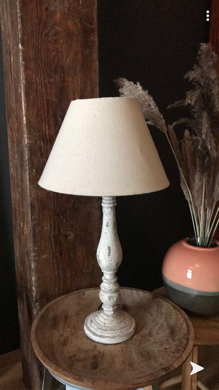 Bordlampe | FINN.no Bordlampe dachs | FINN.no