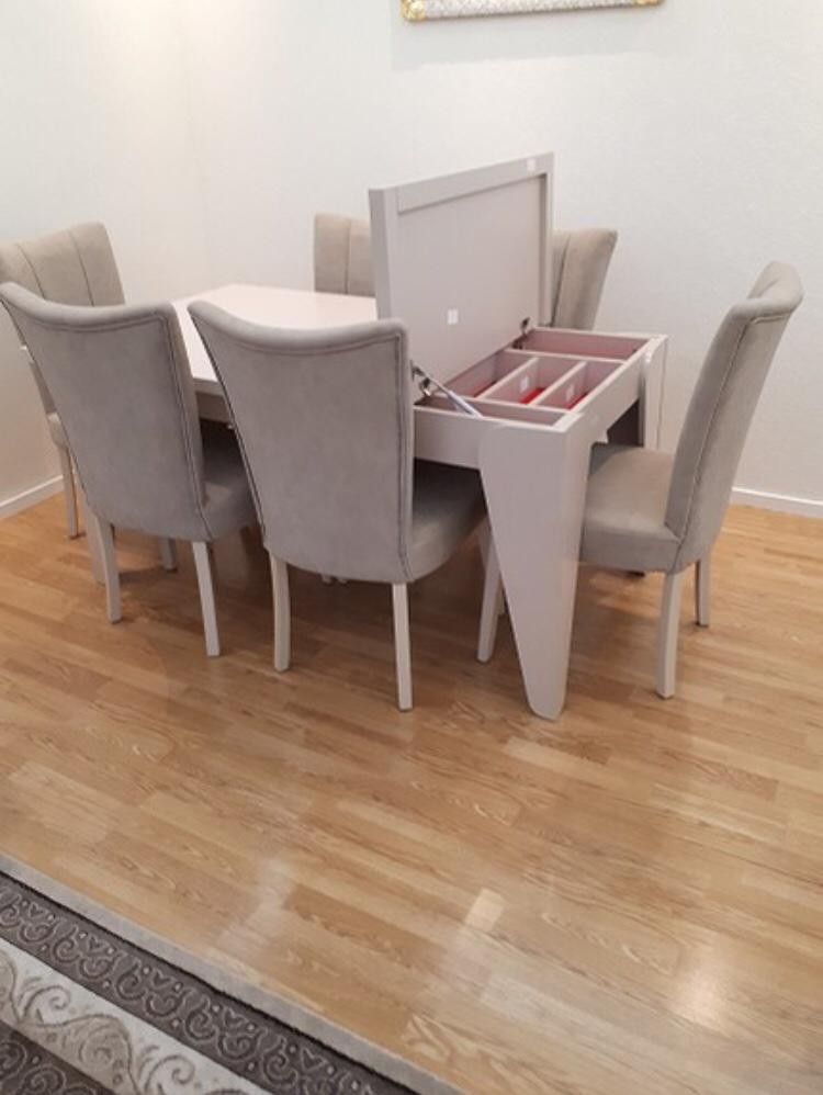Spisebord med 6 stoler | FINN.no Spisebord med 6 stoler. | FINN.no