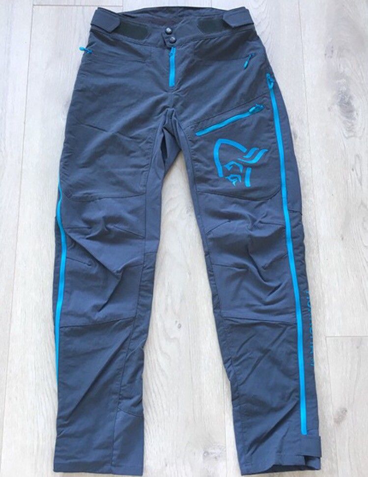 Strøken Norrøna Fjørå Flex1 (Dame) str XS | FINN.no Strøken Norrøna Fjørå Flex1 (Dame) str XS | FINN.no