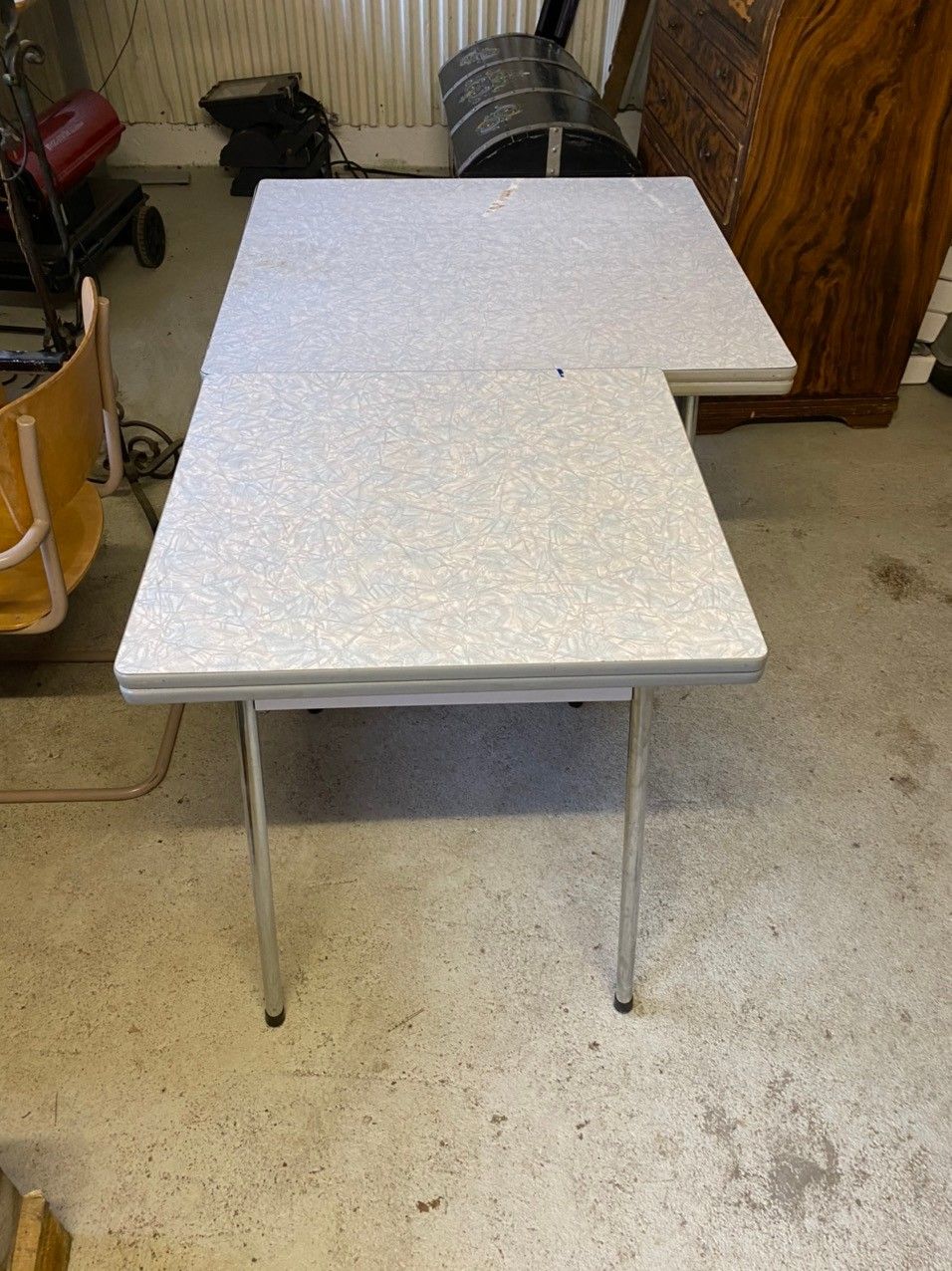 To stk respatex bord selges separate | FINN.no Stoler til respatex bord | FINN.no