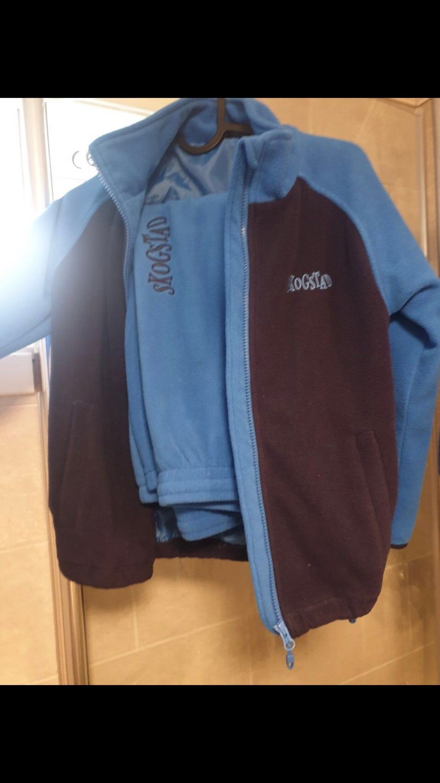 Barn vinter jakke | FINN.no Bomber jakke strl 128 (vinter jakke) | FINN.no