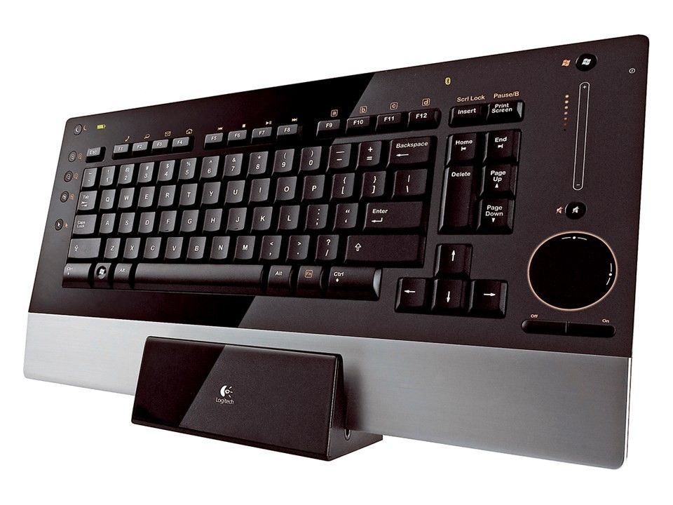 Logitech diNovo Edge trådløst Norsk tastatur vurderes solgt Logitech diNovo Edge trådløst tastatur | FINN.no