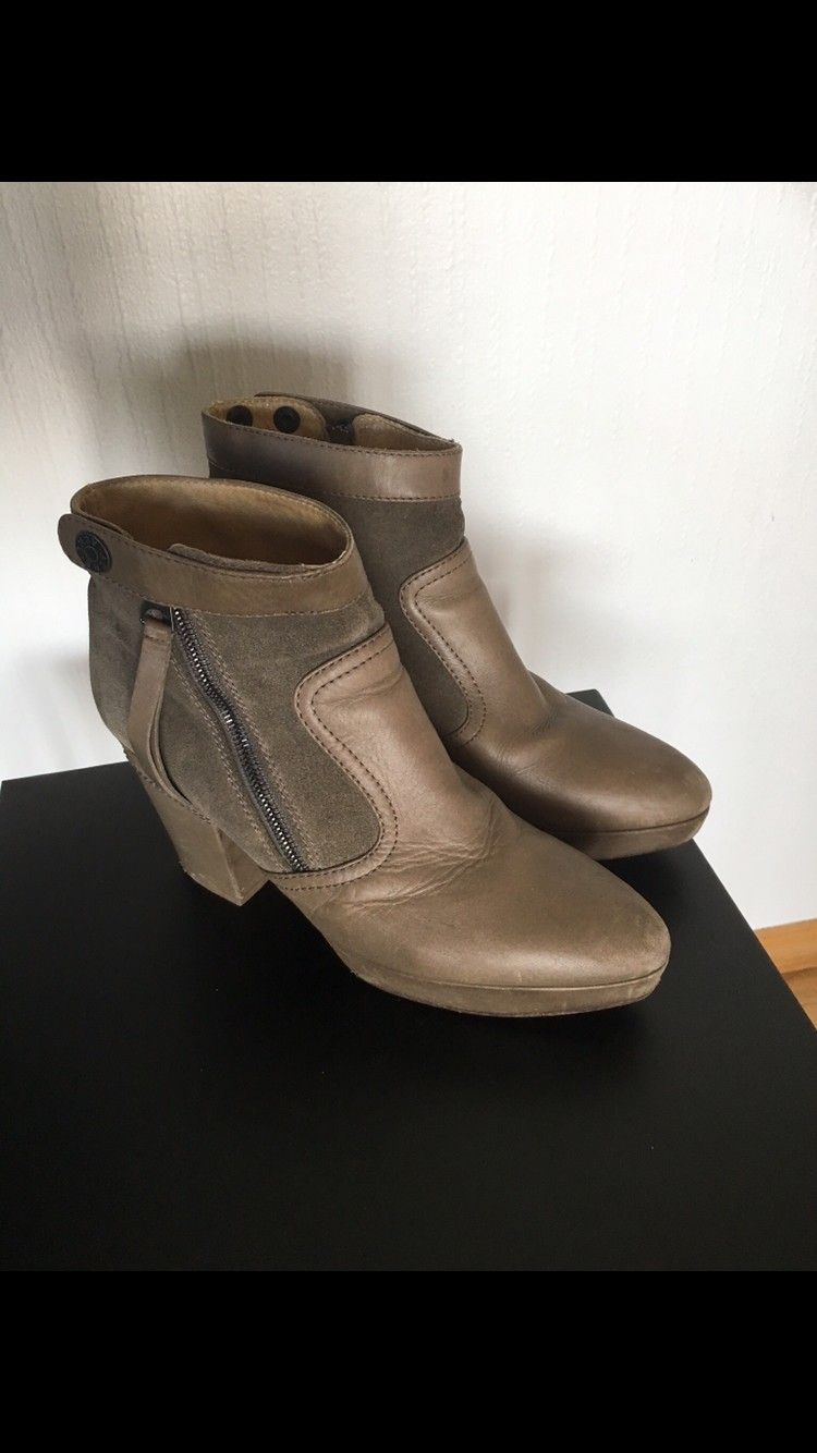 Acne track str39 | FINN.no Acne track boots skinn sko | FINN.no