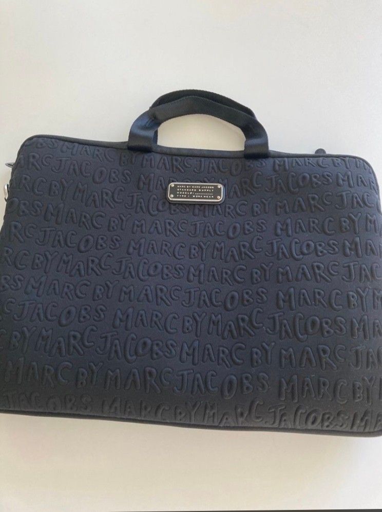 Marc By Marc Jacobs PC veske | FINN.no Mar by marc jacobs pc veske | FINN.no