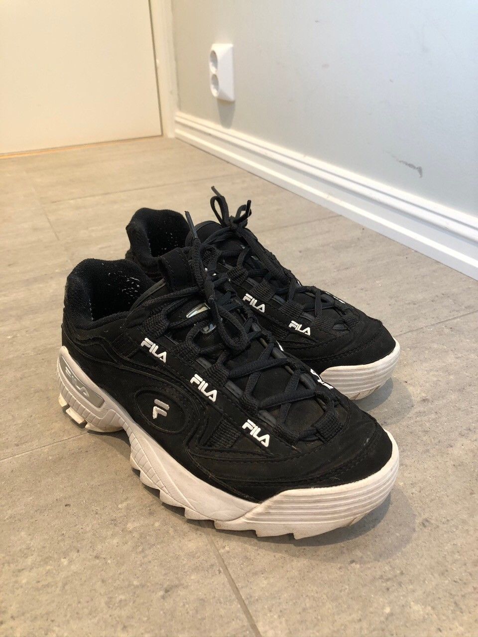Fila sko | FINN.no Sorte fila sko str 37 | FINN.no