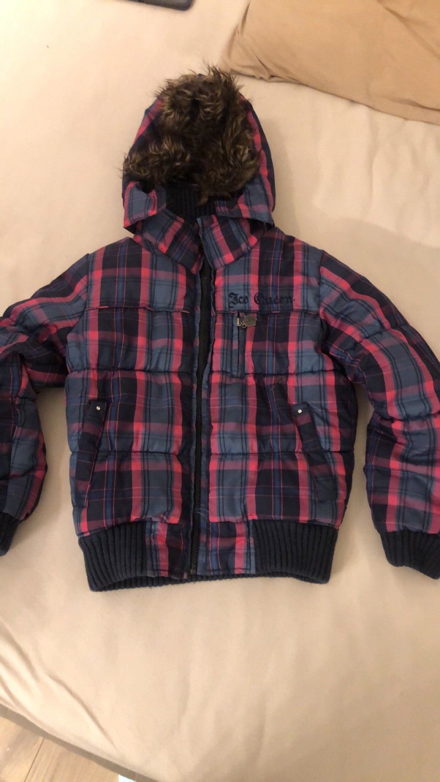 God høstvinterjakke!</div>
</div>
</div>
<div class= Høstvinterjakke fra Peppercorn | FINN.no