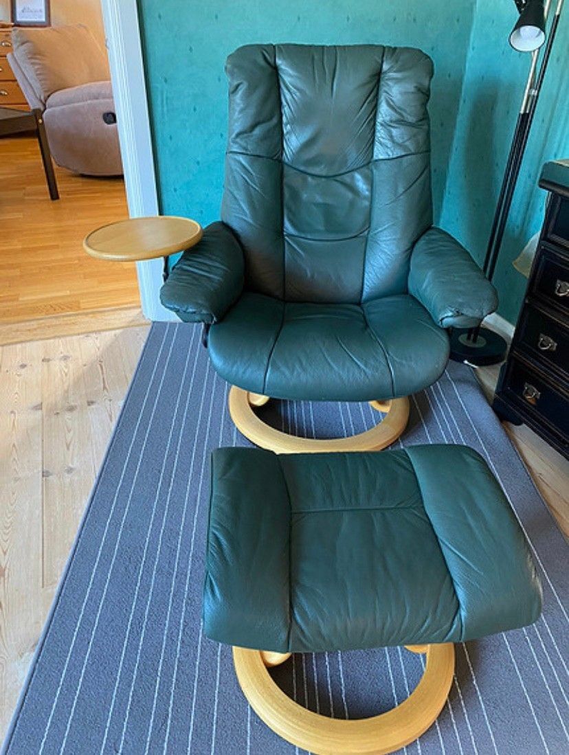 2 stk pent brukte Ekornes Stressless med krakk | FINN.no 2 stk godt brukt Recliner | FINN.no