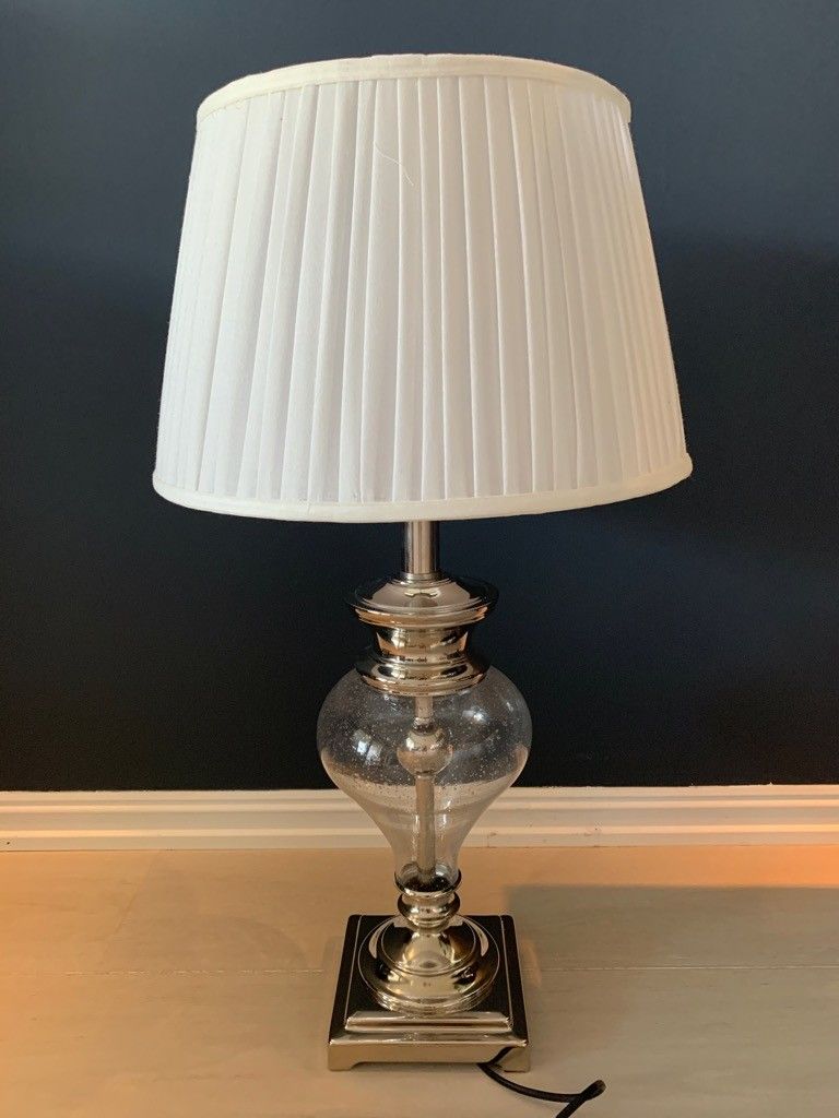 Fin lampe | FINN.no Fin lampe til salg | FINN.no