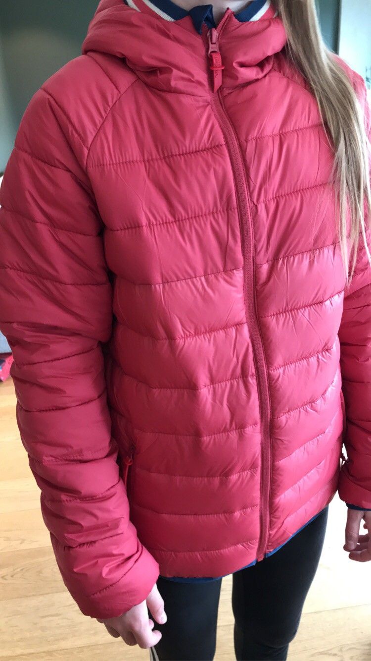 Vikafjell tynn boblejakke | FINN.no Tynn boblejakke (ikke dun) Uniqlo | FINN.no