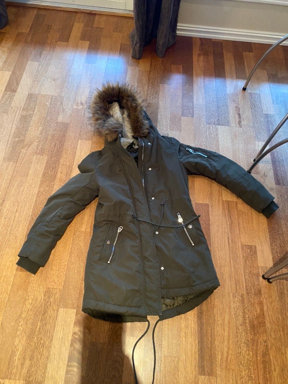 jakke h&m str 34 | FINN.no Vinterjakke fra H&M. Str. 170cm | FINN.no