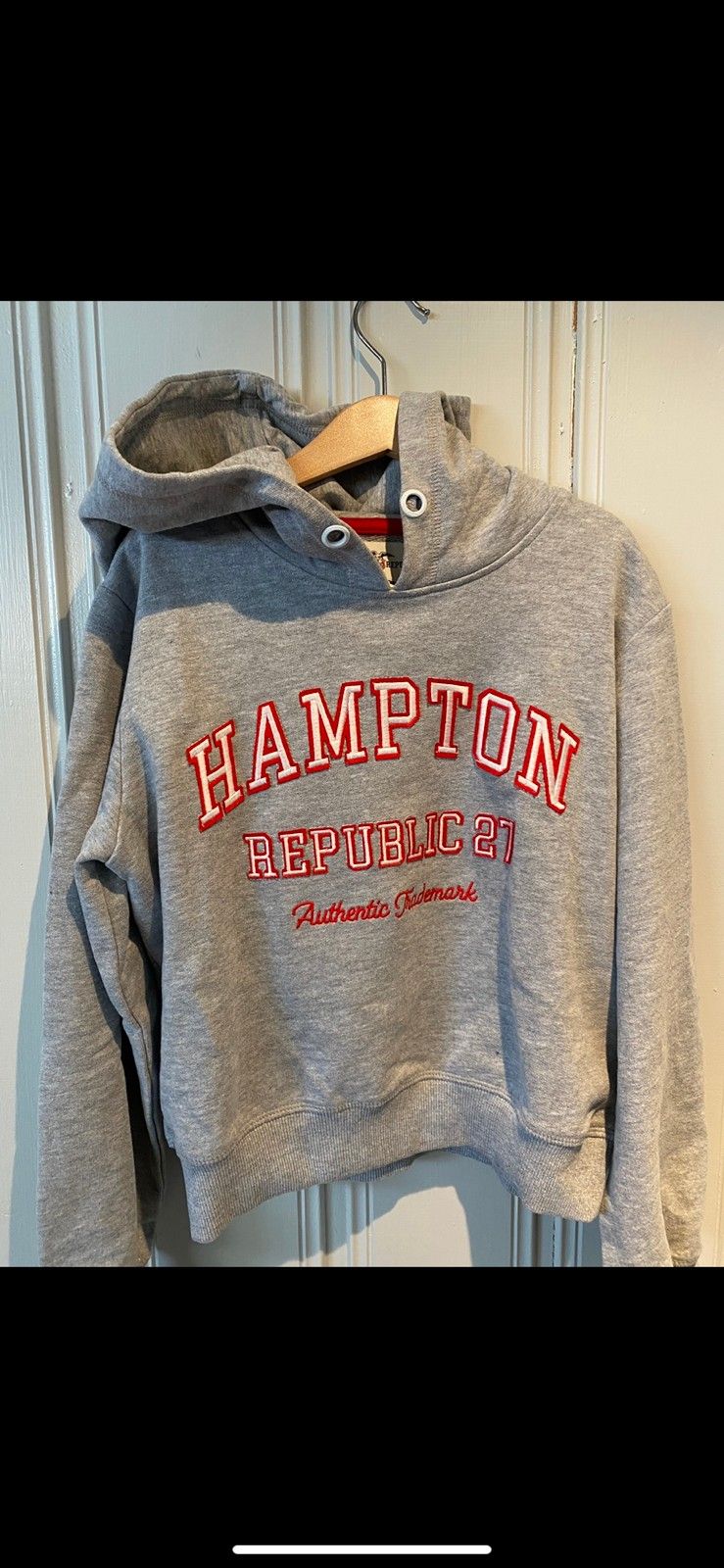 Genser | FINN.no Strikkegenser Hampton Republic | FINN.no