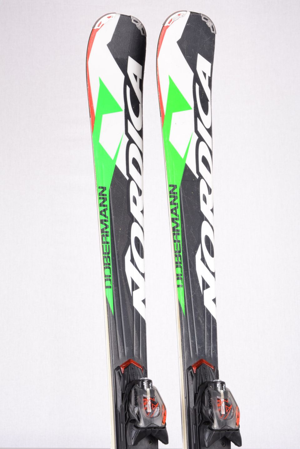 ノルディカ ドーベルマン スピットファイア Ti 168 Spitfire Nordica - Nordica Spitfire TI + TP2LT 11 FDT 001 red