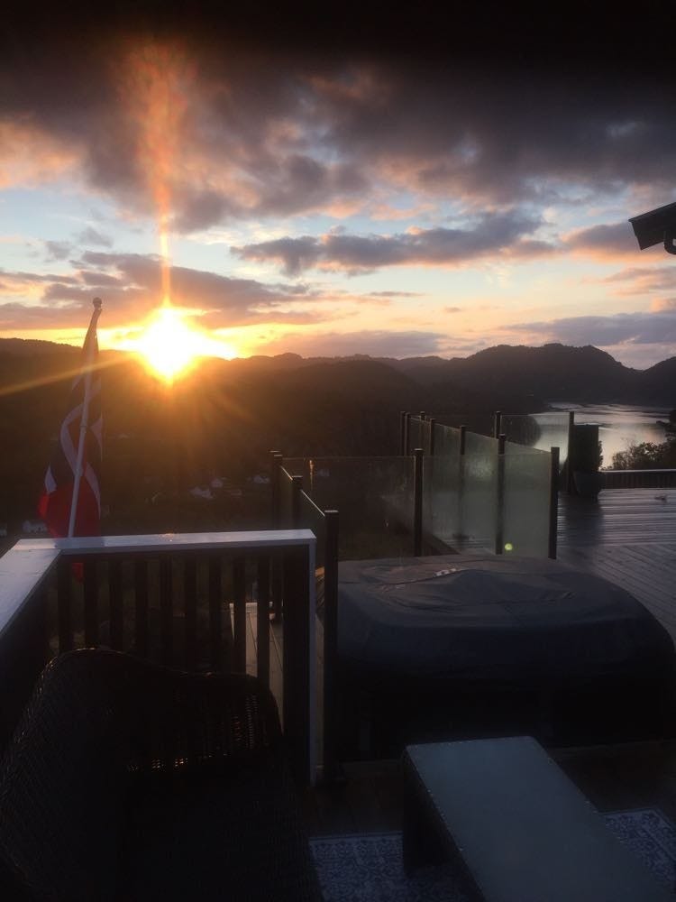 Soloppgang fra terrassen Galleribilde