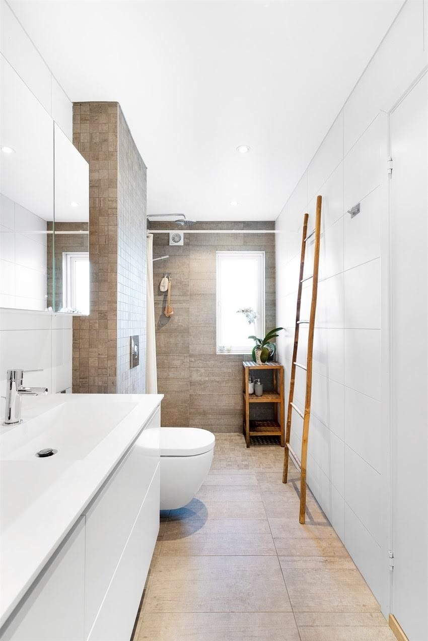 Bad med dusj Galleribilde