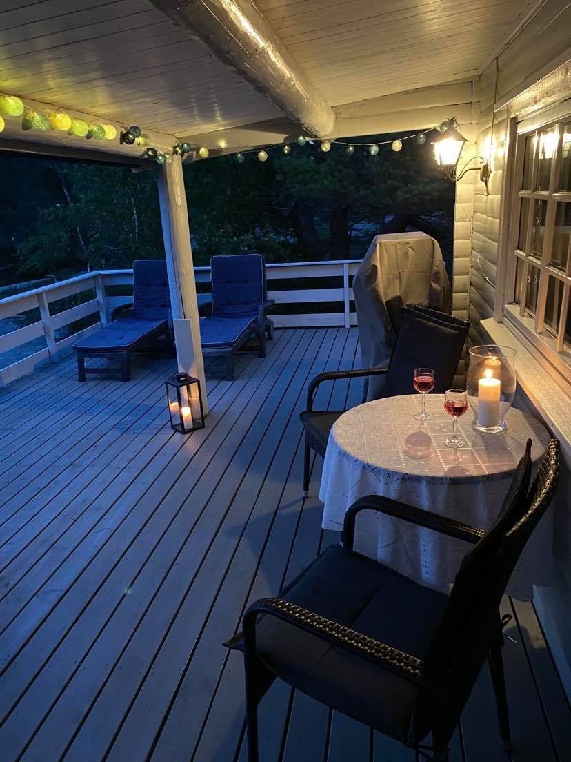 Kveld på terrassen Galleribilde