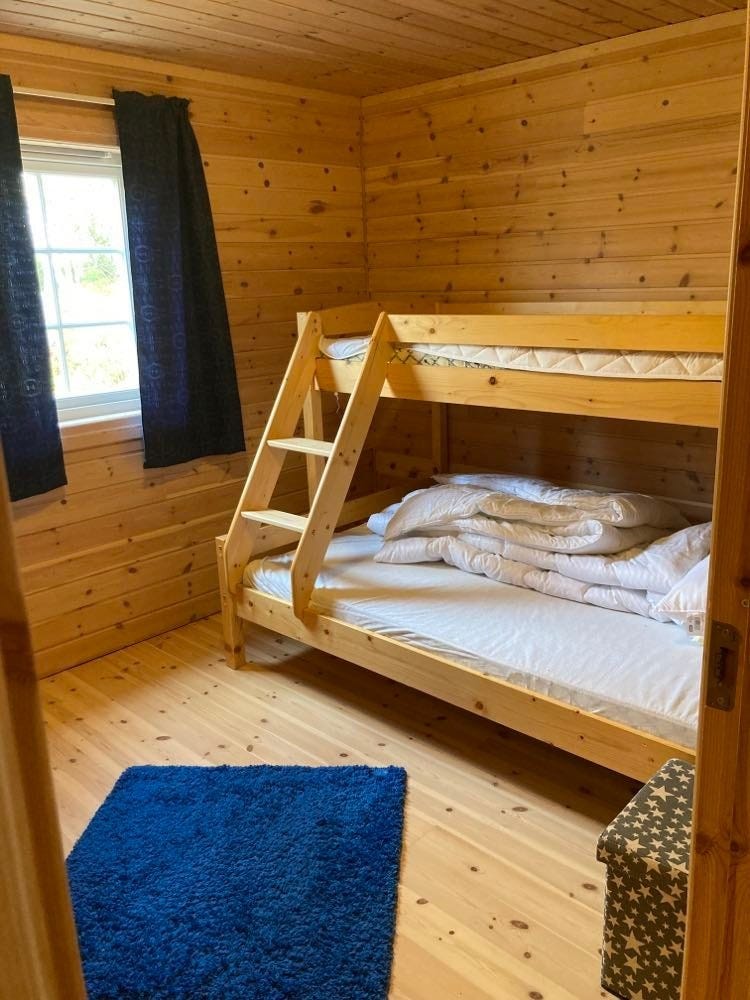 Soverom2: Familiekøye Galleribilde